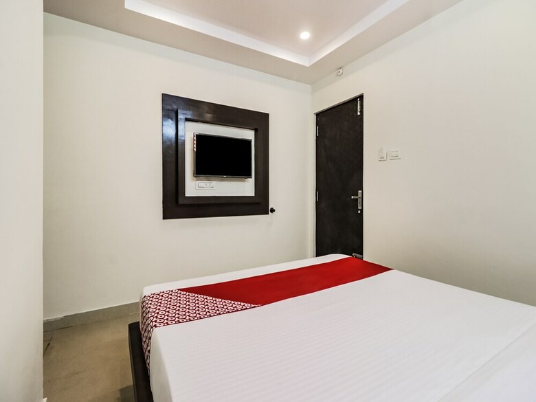 Hotel Oyo 29000 Srk Inn