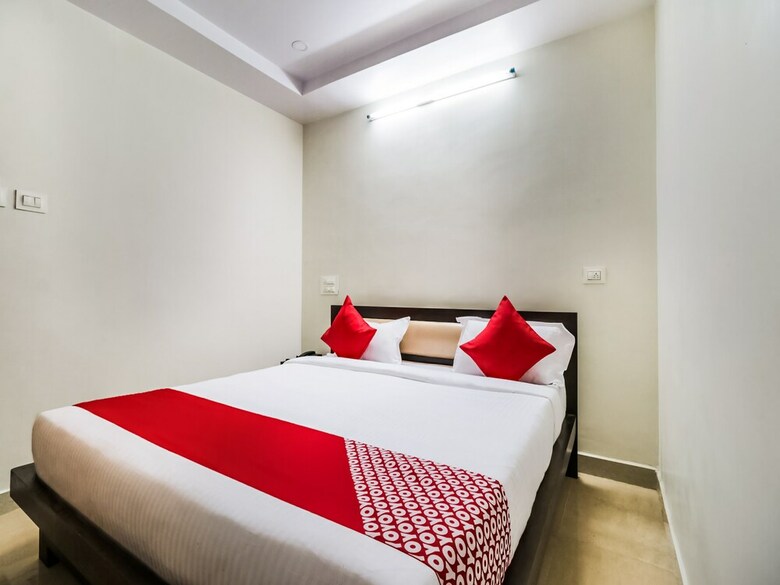 Hotel Oyo 29000 Srk Inn