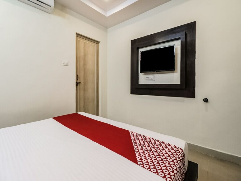 Hotel Oyo 29000 Srk Inn
