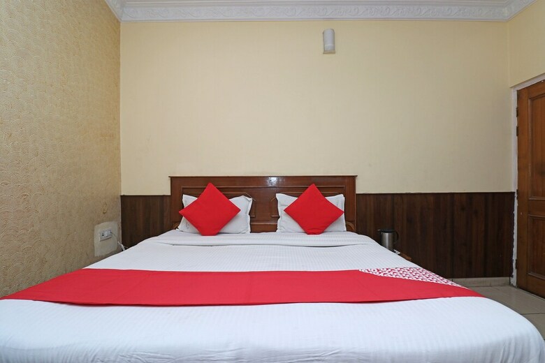 Oyo 30858 Hotel Sp International
