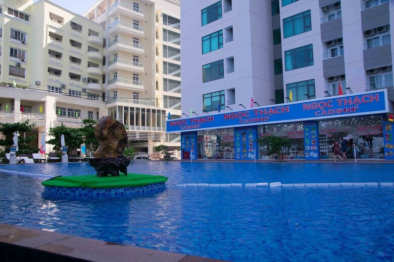Trangs Beachfront Apartment Nha Trang