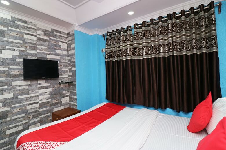 Oyo 16209 Hotel Ambar Palace