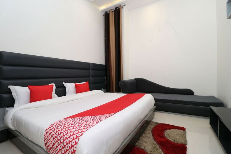 Hotel Oyo 27989 Shingari Inn