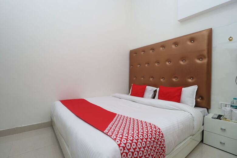 Hotel Oyo 27989 Shingari Inn
