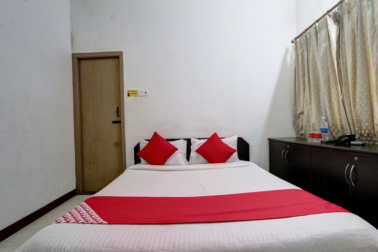 Oyo 46168 Sky Hotels