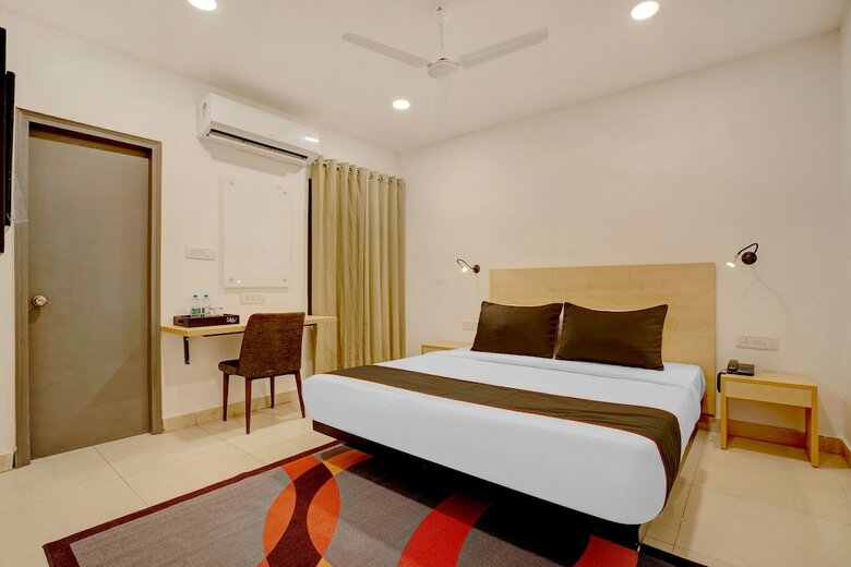 Hotel Collection O 37472 Sector 44