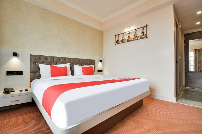 Oyo 6231 Hotel Aangan Regency