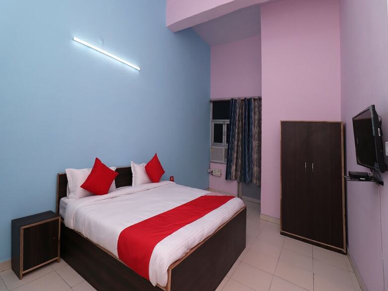 Hotel Spot On 28866 Capital Inn