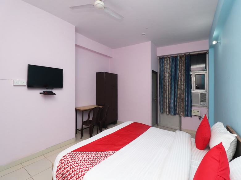 Hotel Spot On 28866 Capital Inn