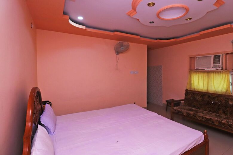 Hotel Spot On 43638 L X Inn