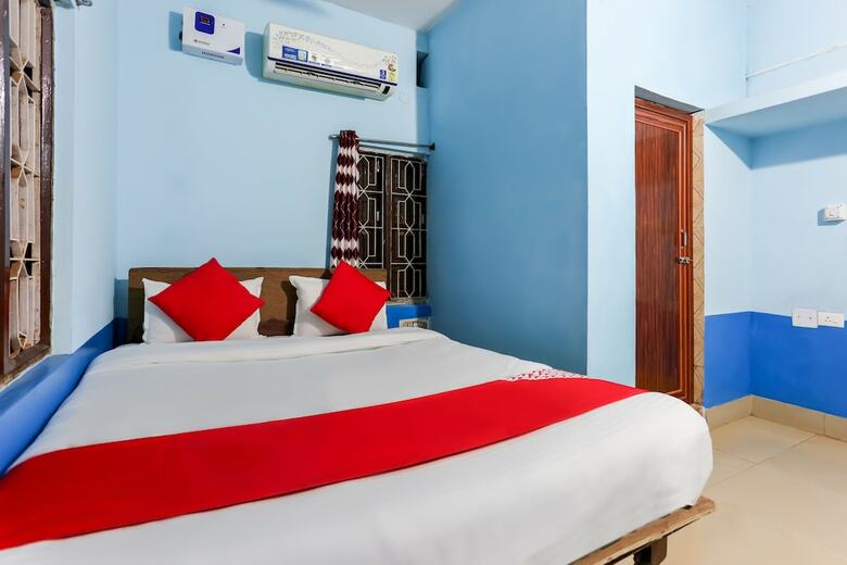 Hotel Oyo 46929 Royal Blues