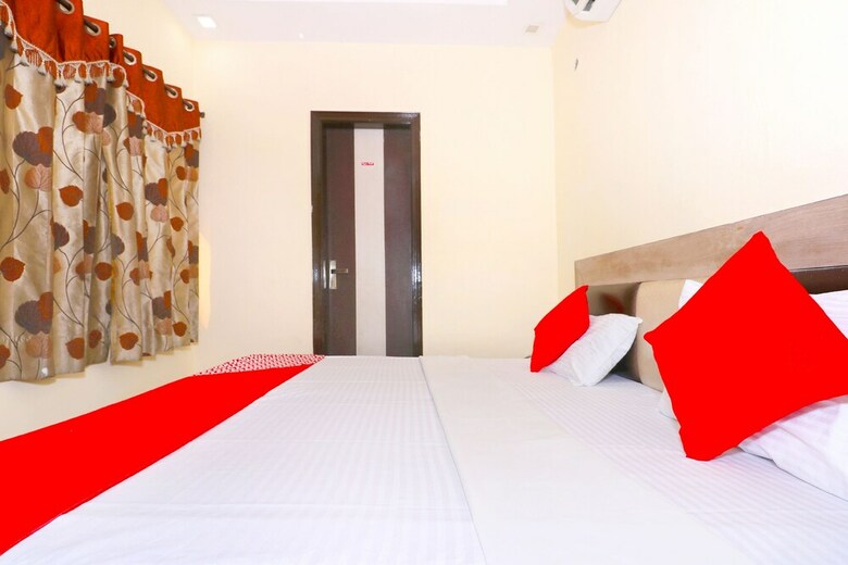 Oyo 37774 Hotel The Great