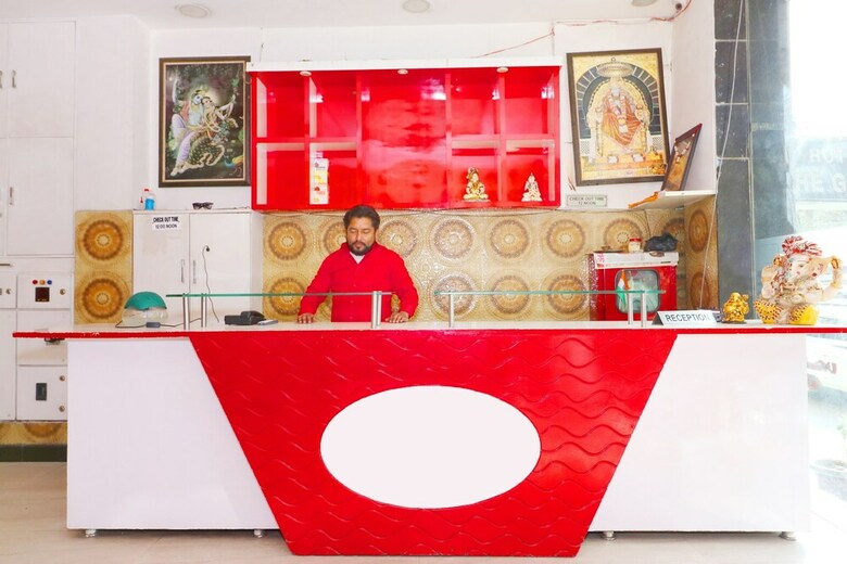 Oyo 37774 Hotel The Great