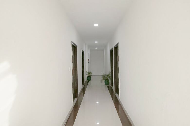 Hotel Oyo 37441 Crown Resorts