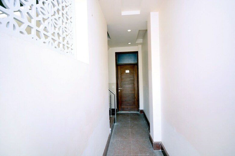 Hotel Oyo 8361 Leela Residency