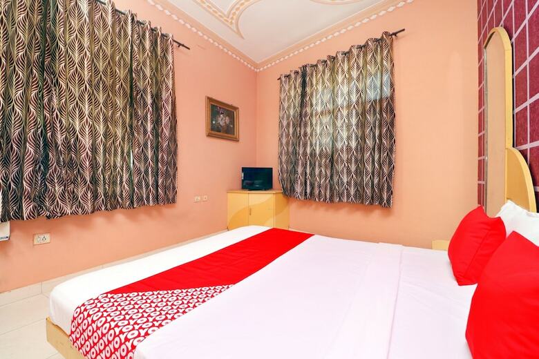 Oyo 42787 Hotel Shahi Mahal