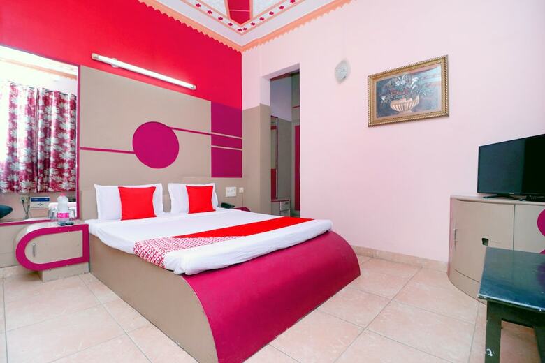 Oyo 42787 Hotel Shahi Mahal