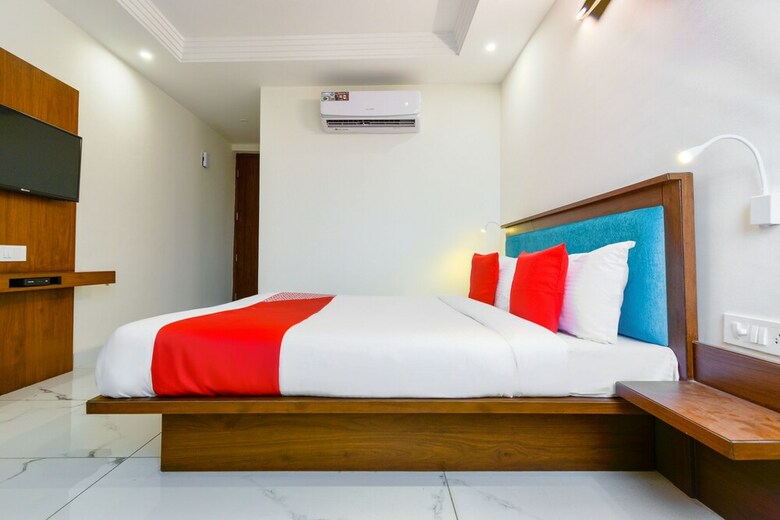 Oyo 46208 Hotel Park Land