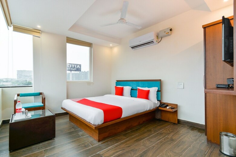Oyo 46208 Hotel Park Land