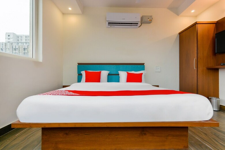Oyo 46208 Hotel Park Land
