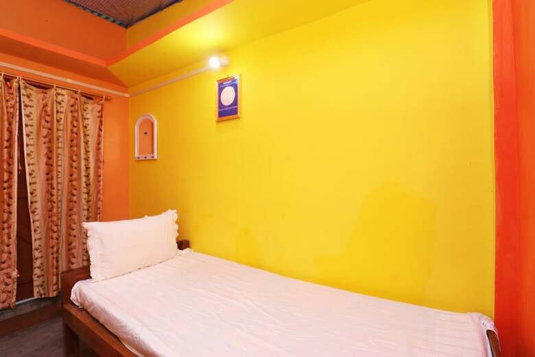 Hotel Spot On 41065 Rupali Tatghar Homestay