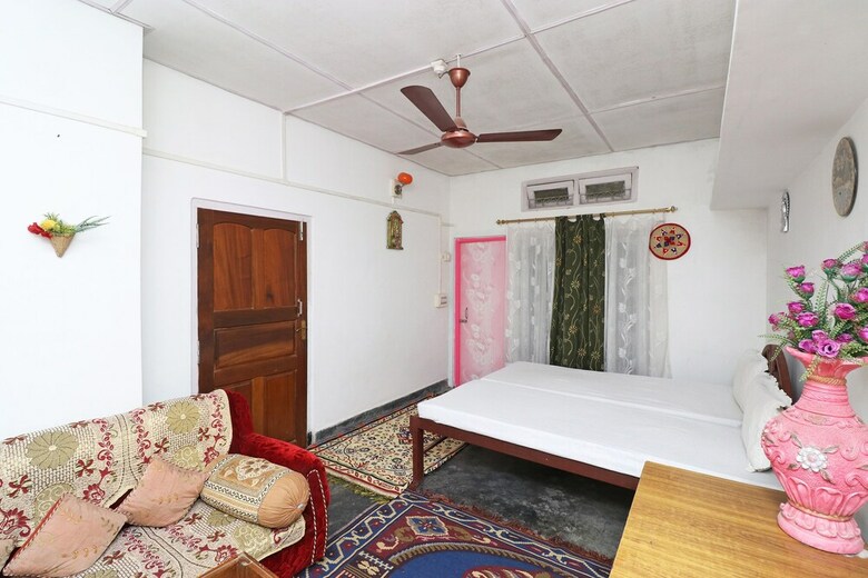 Hotel Spot On 41065 Rupali Tatghar Homestay