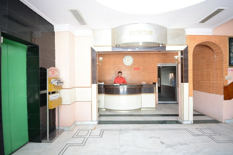 Hotel Oyo 36280 Vijay Resorts