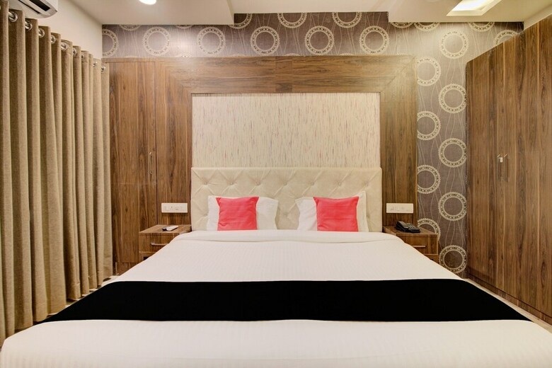 Capital O 44207 Hotel Krishnaraj
