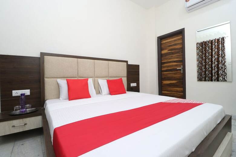 Oyo 39638 Hotel Indigo