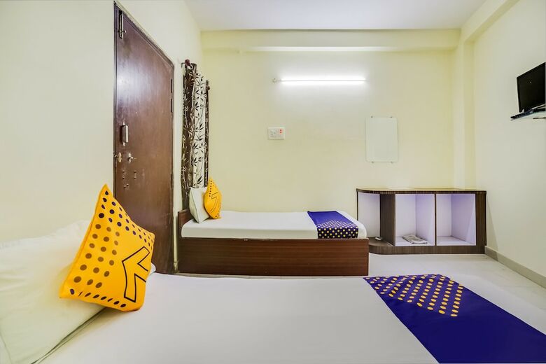 Hotel Spot On 45291 Bharat Lodge