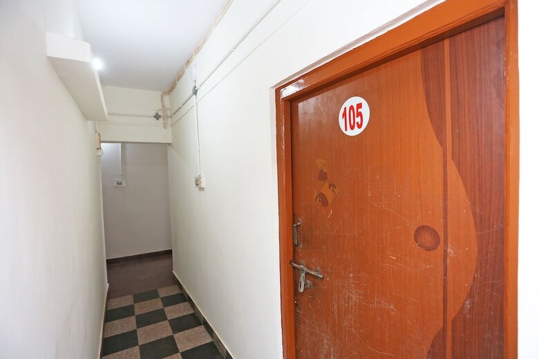 Oyo 36007 Hotel Mahendra