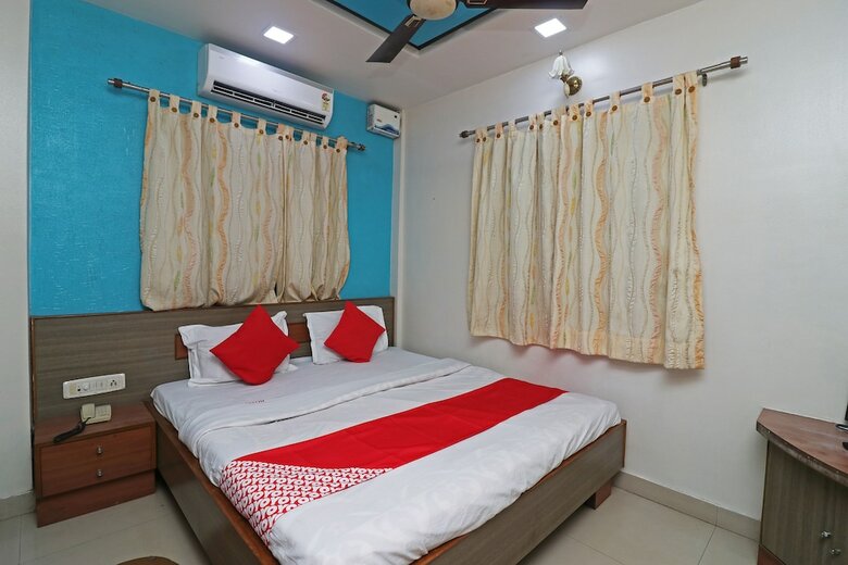 Oyo 12769 Hotel Artland