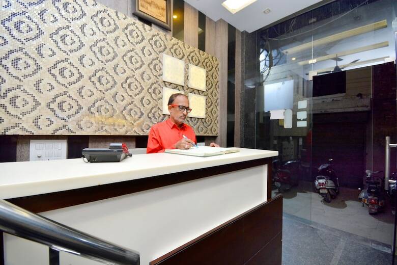 Oyo 45390 Hotel Heritage Inn