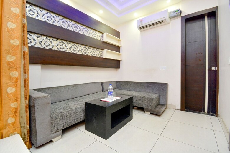 Oyo 45390 Hotel Heritage Inn