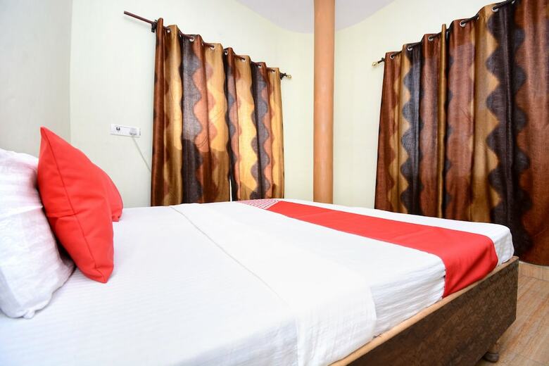 Hotel Oyo 36696 Sodhi B&B