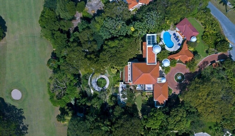 Villa Elsewhere