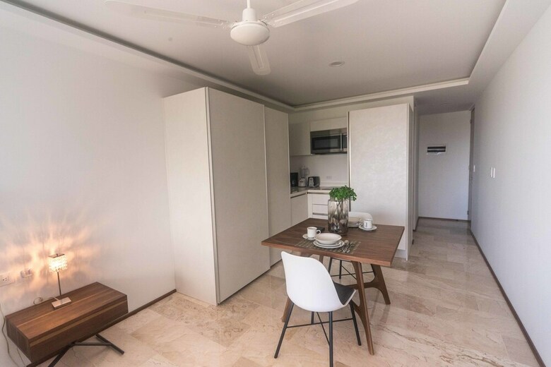 One Paralia Condo Boutique