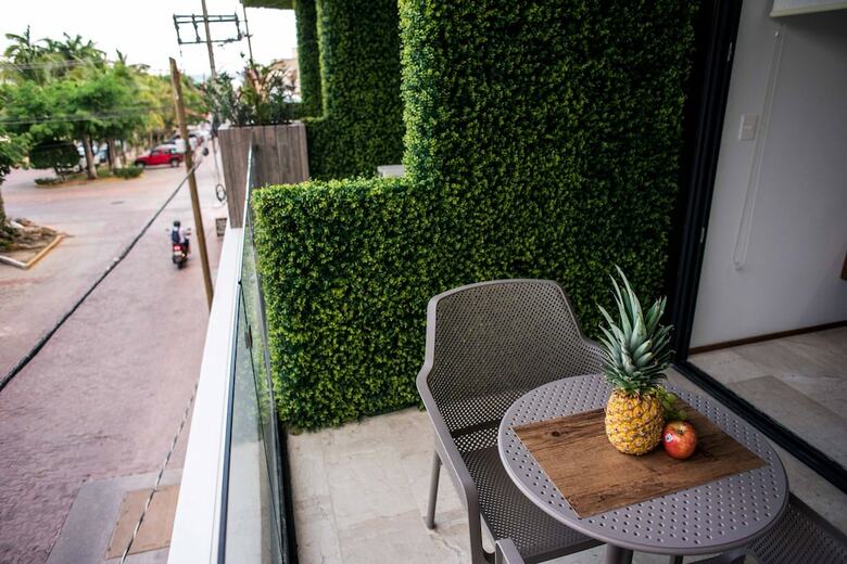 One Paralia Condo Boutique