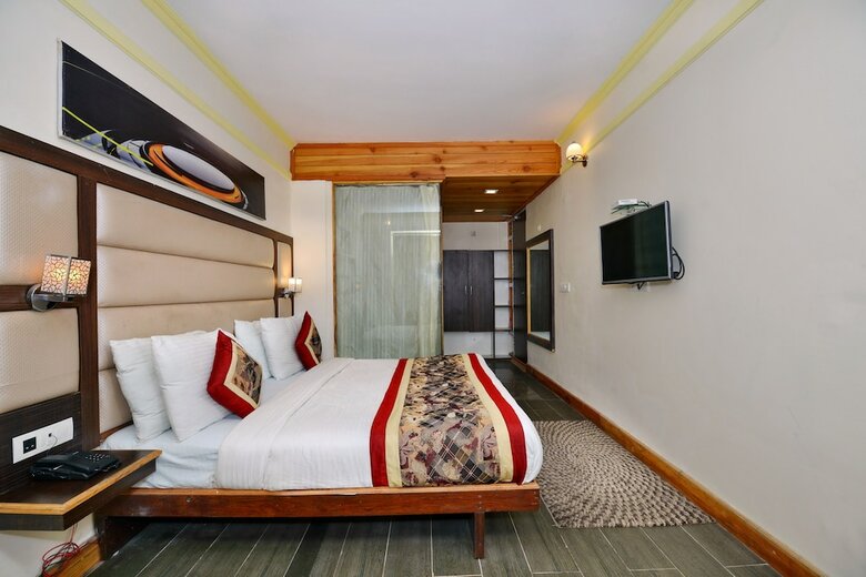 Hotel Aroma Nainital