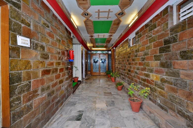 Hotel Aroma Nainital