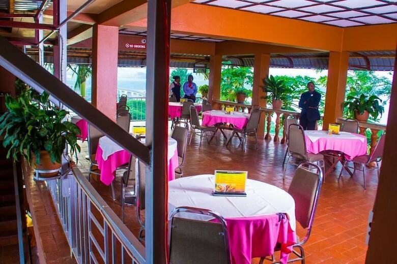 Hotel Paradise On The Nile