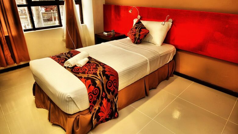 Big Daddy Hotel & Convention