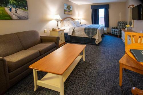 Hotel Blue Gate Garden Inn