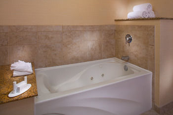 Hotel Courtyard Sandestin At Grand Boulevard