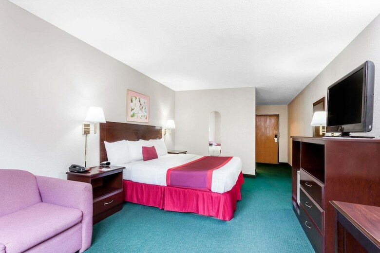 Hotel Ramada Limited Tell City
