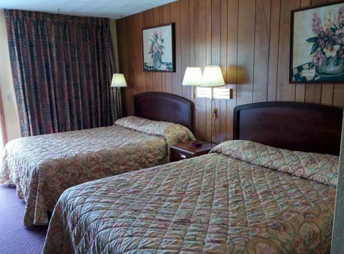 Budget Host Stone's Motel