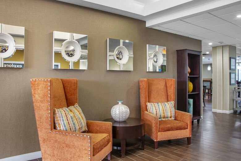 Hotel Hampton Inn Adel
