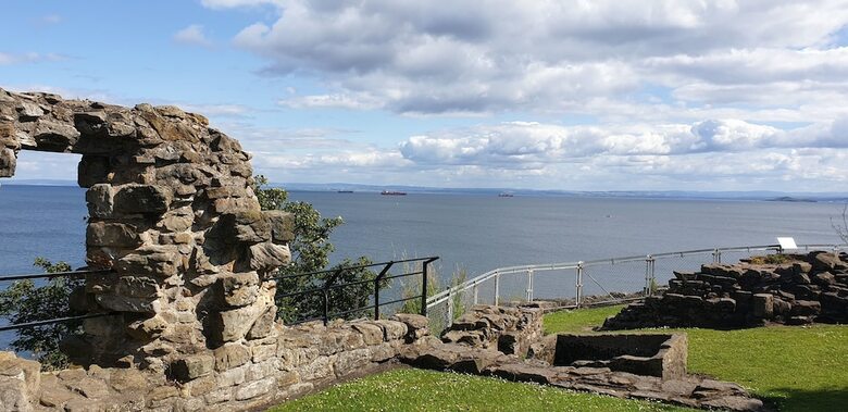Beach Apartment - Kirkcaldy