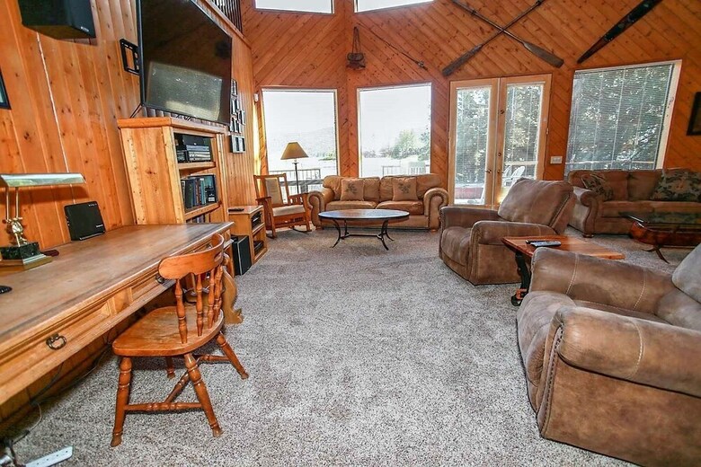Cabana 1227- Hudson Bay Lakefront