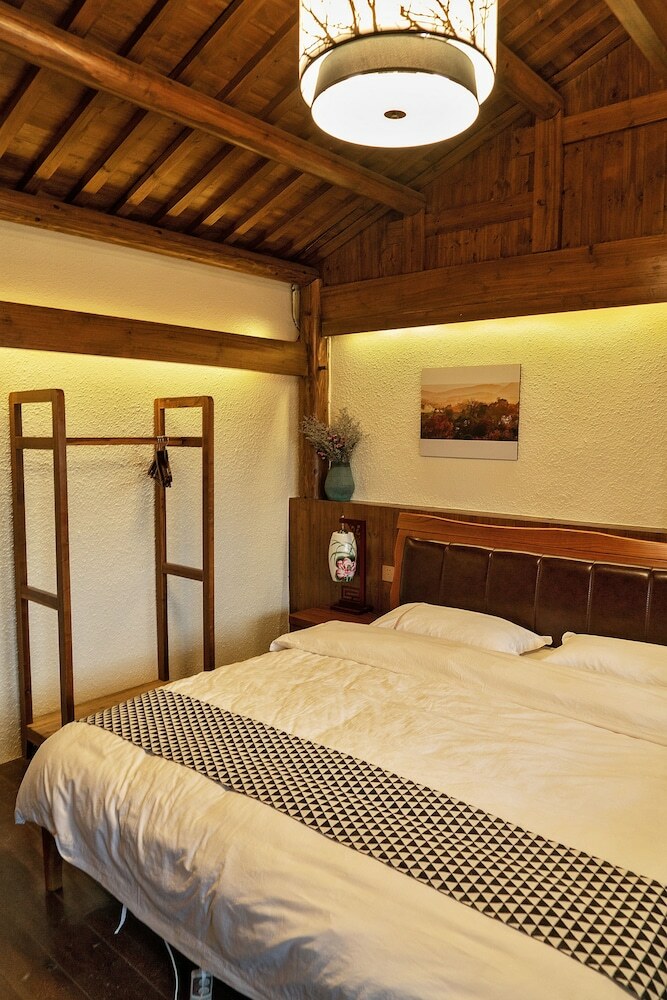 Posada Hongcun Dunyuan Hall